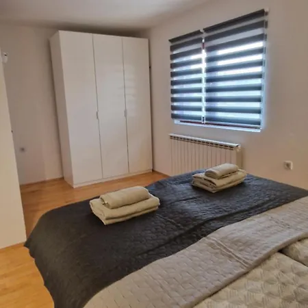 Apartamento Omerbeg's