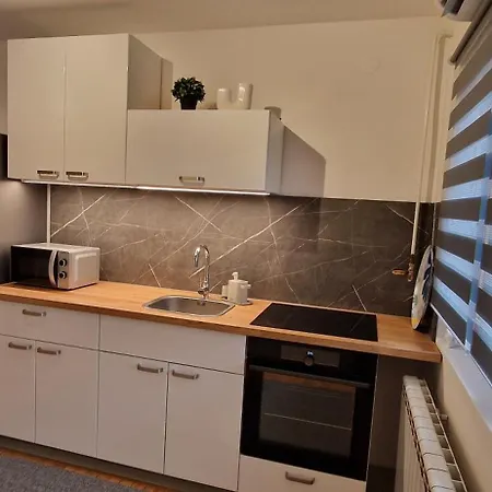 Omerbeg's Apartamento